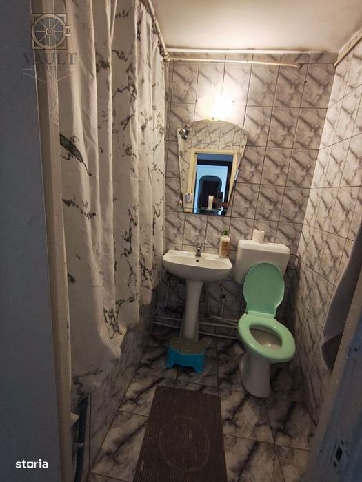 Apartament 3 camere - centrala proprie - Rahova, Teius