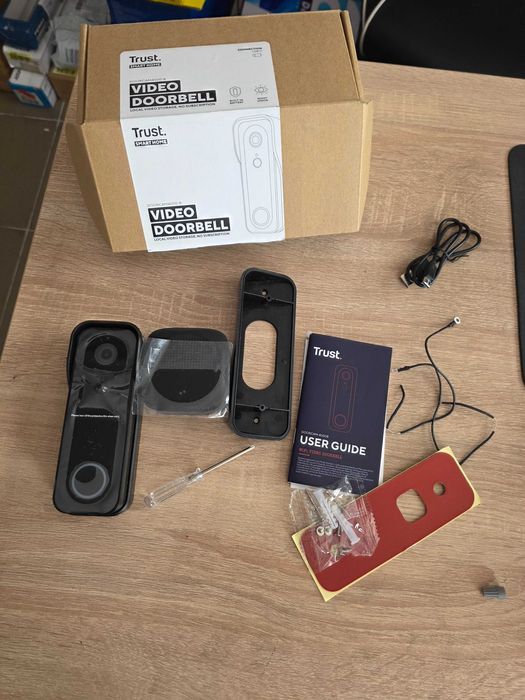 Sonerie Video Inteligenta Trust cu Camera 2K HD, Wi-Fi, Negru