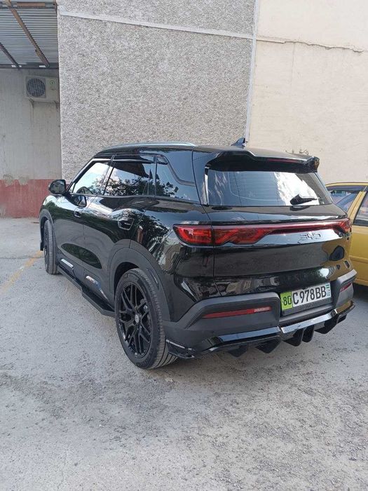 Byd Yuan Up Black edition сотилади