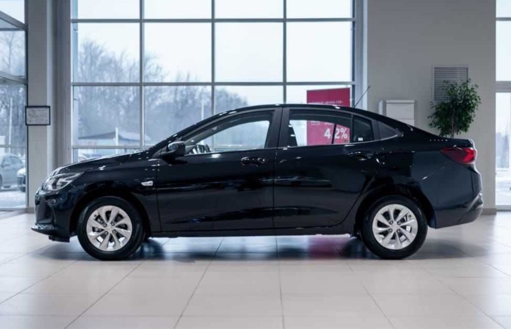 Chevrolet Onix новая