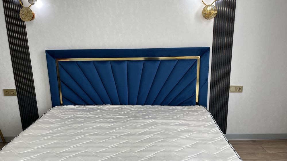 Двухспальный кровать