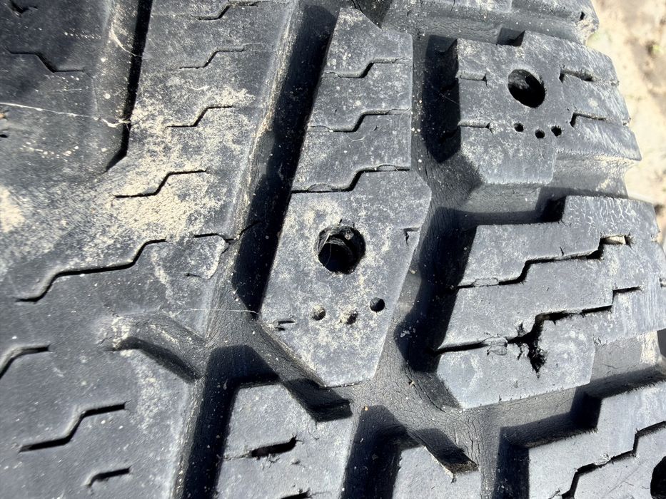 Шины nokian hakkapeliitta lt