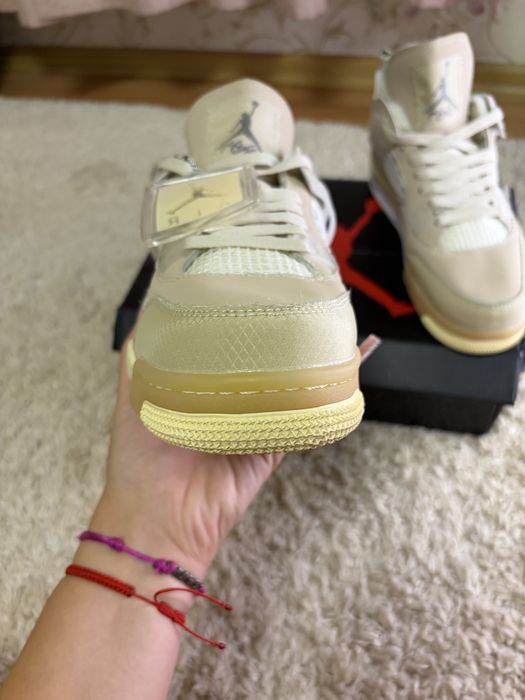 Jordan 4 Off White