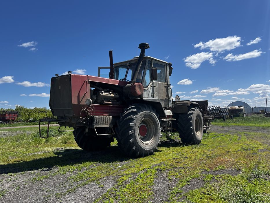 Т - 150  ХТЗ трактор с сеялками