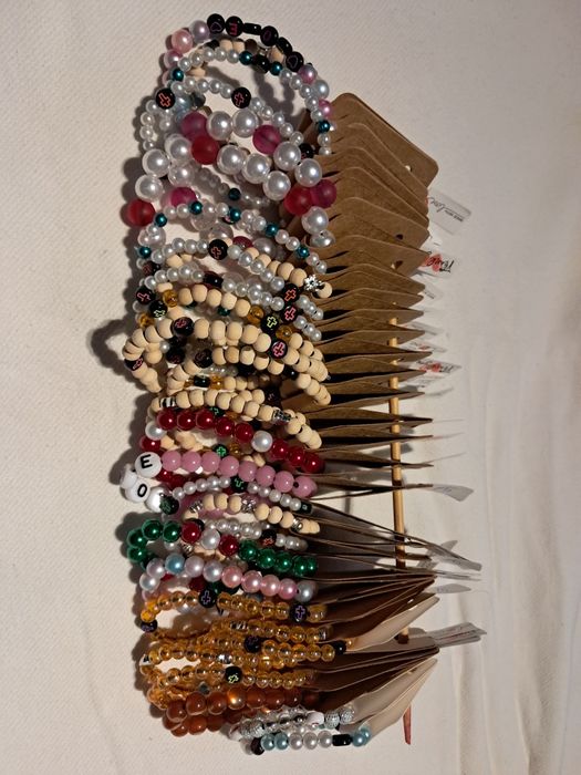 Bretari handmane
