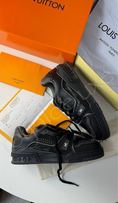 Stoc Adidasi barbati Louis Vuitton