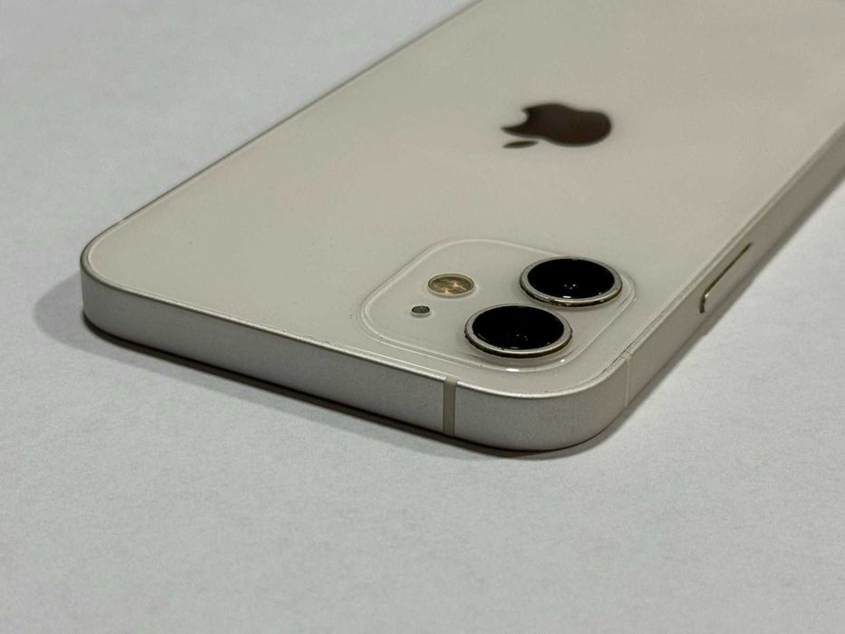 Мобилен телефон iPhone 12 64GB