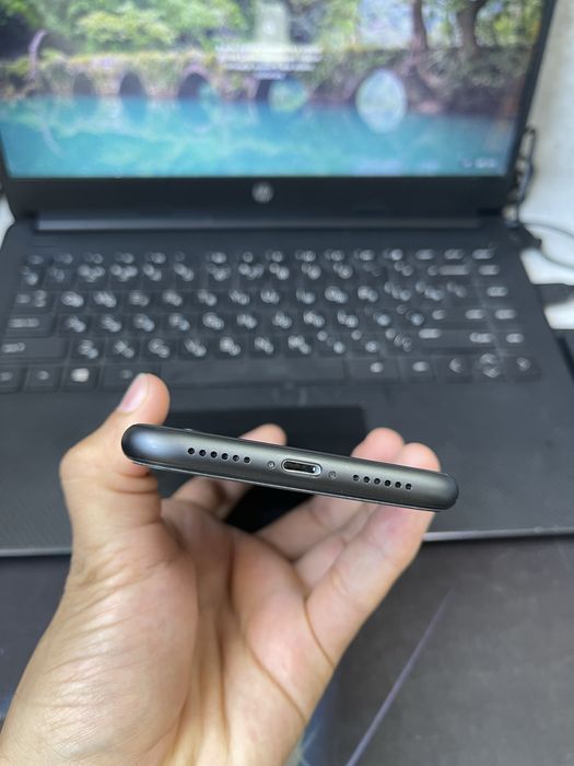 Iphone 11 qora 128gb