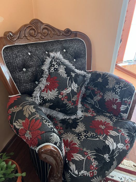 Комплект мягкой мебели