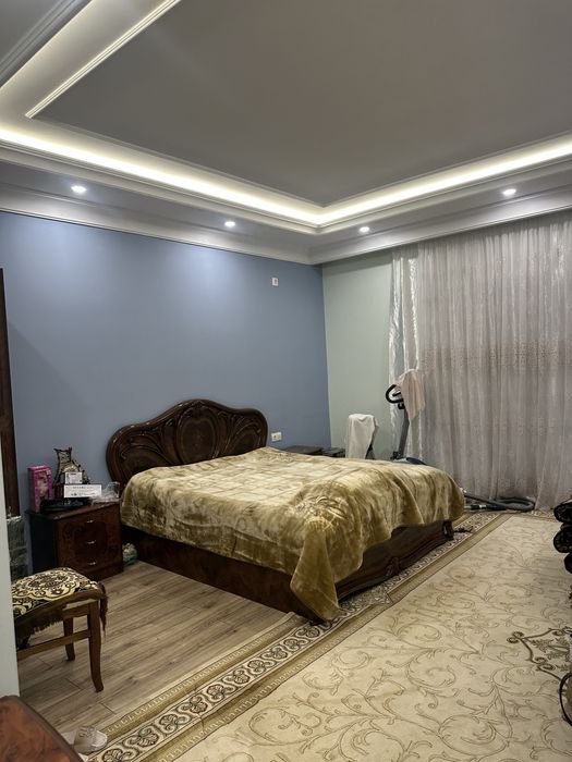 Ц-квартал. Uy va uning ostidagi noturar bino sotiladi