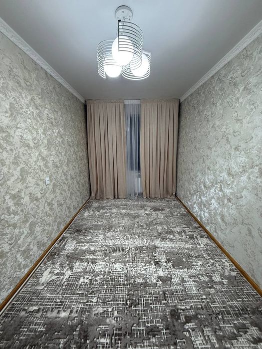 Продаётся 3х комнатная квартира на 3м этаже в 4х этажном доме.