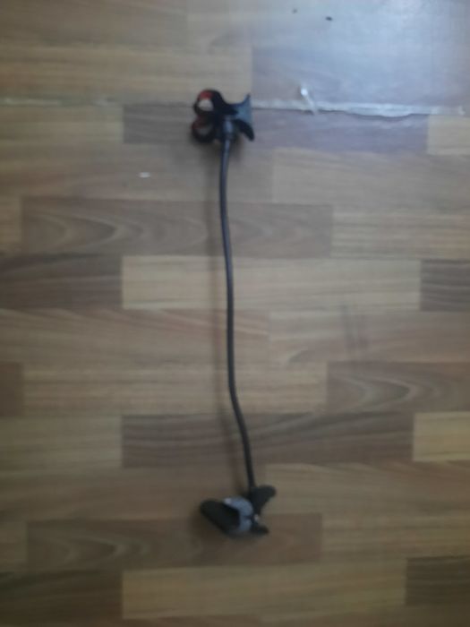 Telefon ushlagich