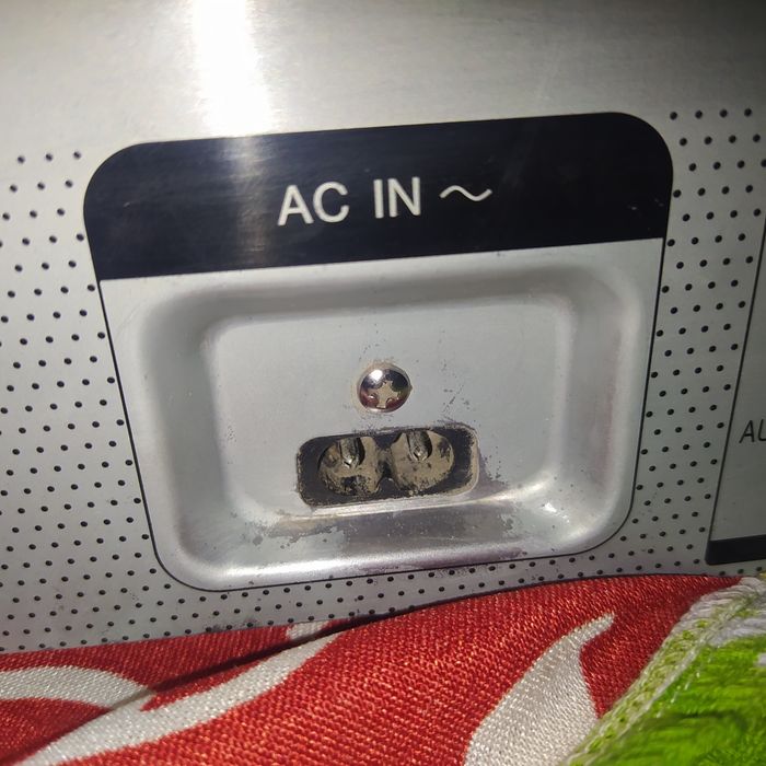 Продам видеомагнетафон