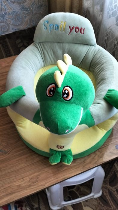 Продам детское сиденье с 6 месяцев