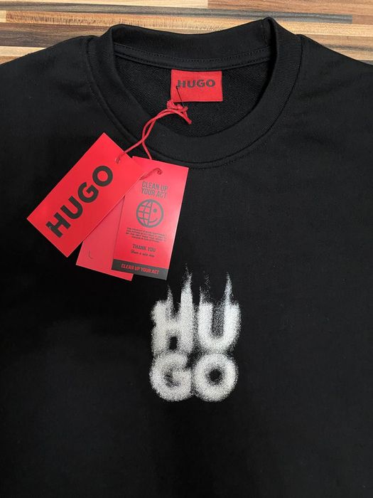 Vand bluza noua de bărbați Hugo