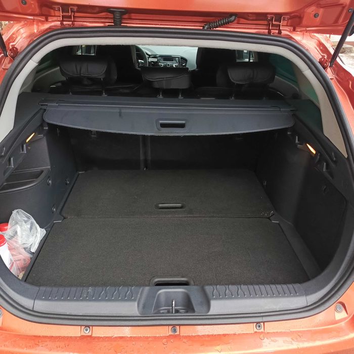 LADA VESTA SW CROSS 2019/ 1.6/ механика/ краска радной