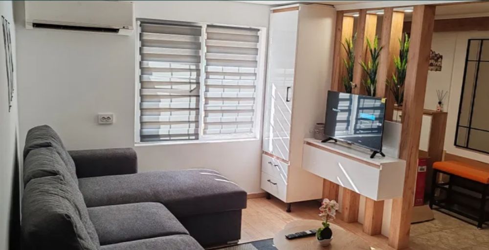 Дава се под наем Едностаен апартамент в Пловдив, Кючук Париж - 45 кв.м за 280.5 € - Снимка #3