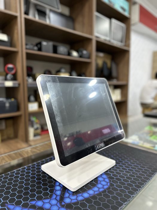 Моноблок pos  jowi ikko r-kipper easytrade