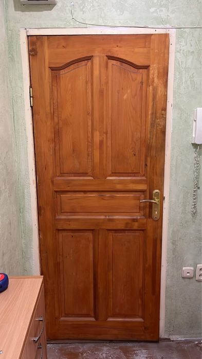 Продаются двери