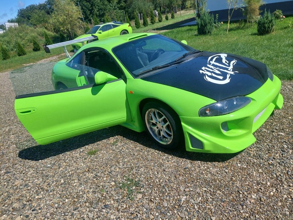 Mitsubishi eclipse