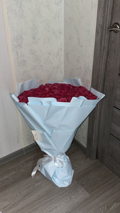 Розы только что пришли