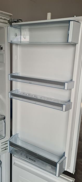 Frigider Bosch incorporat