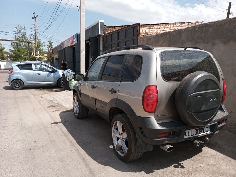 Продаётся Шевролет нива