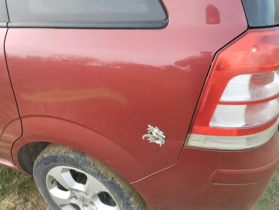 Opel Zafira b an 2006