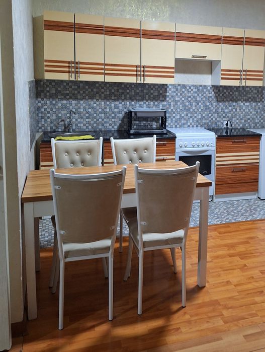 Срочно продается кухонный гарнитур в хорошем состоянии