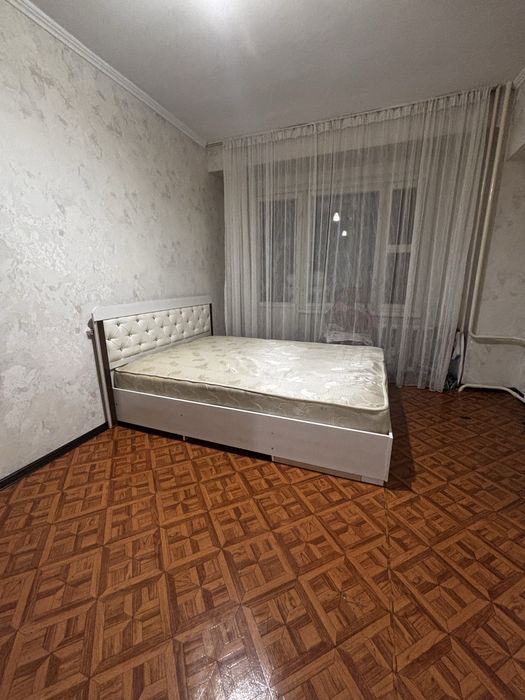 Кровать для спальни