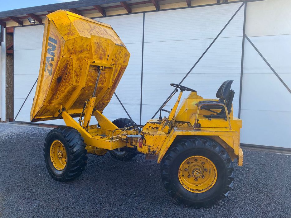 Dumper 3.0 t greut proprie 7.6 t total