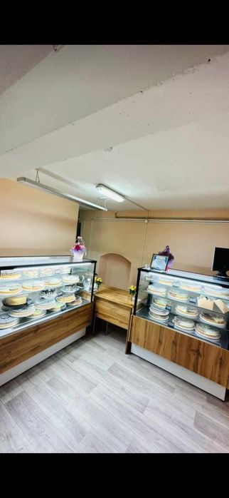 Кондитерский холодильник-Витринный холодильник