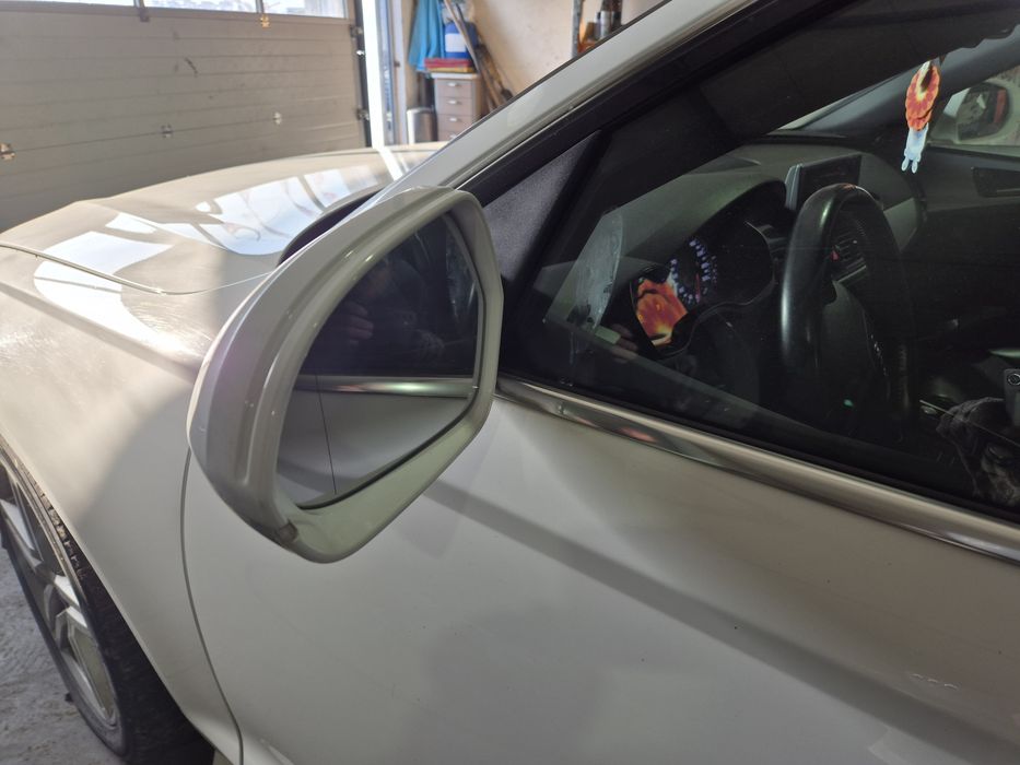 Oglinda stanga exterioara a6 C7 4G facelift an 2017 culoare alb compatibila pt modele compatibila pt modele 2011-2018