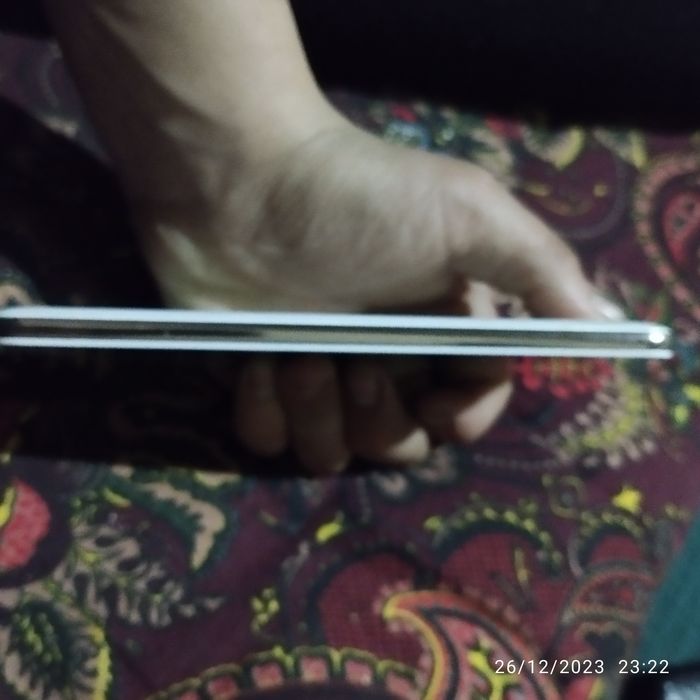 Huawei Cam-L32 sotiladi