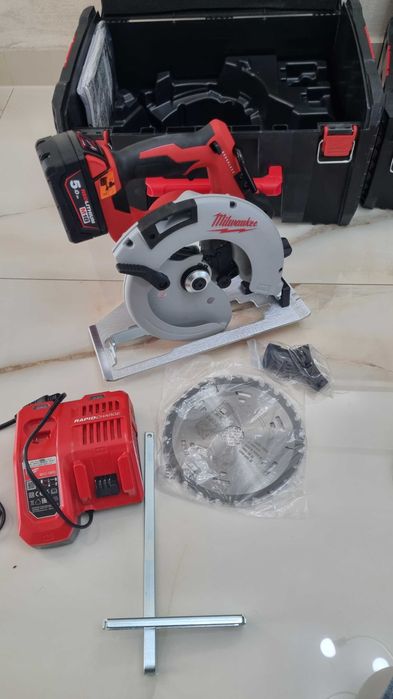 Flex si circular Milwaukee M18