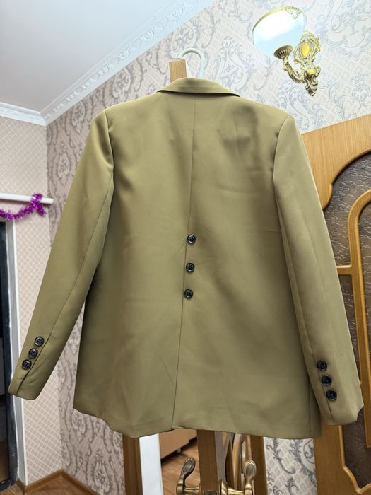 Продам пиджак женский