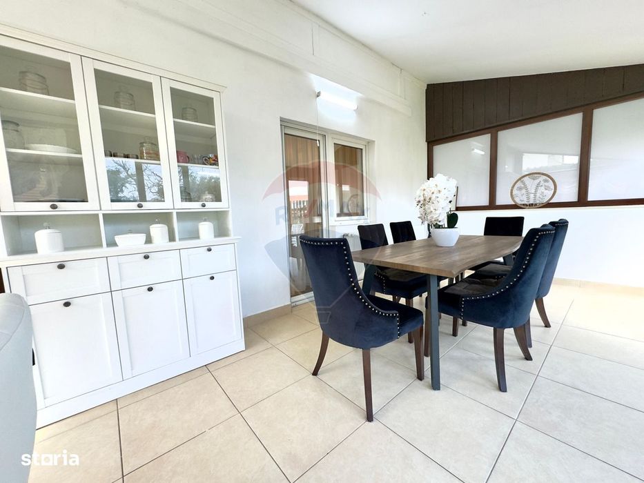 Casă cu 3 camere de închiriat în cartierul Europa