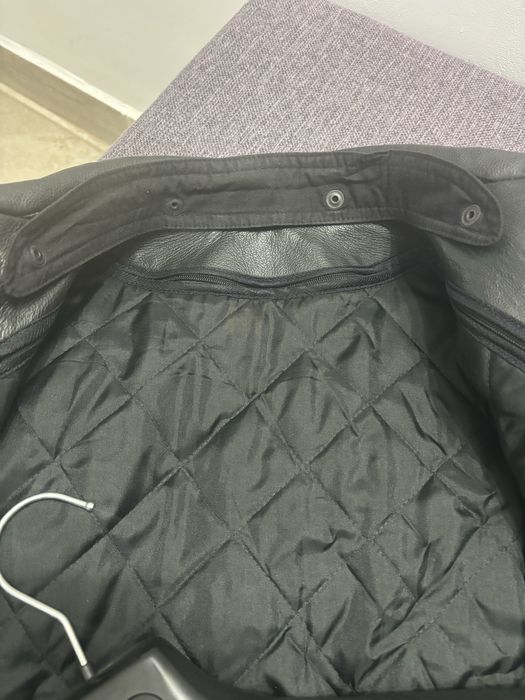 Geaca de piele in stare foarte buna marimea M/L