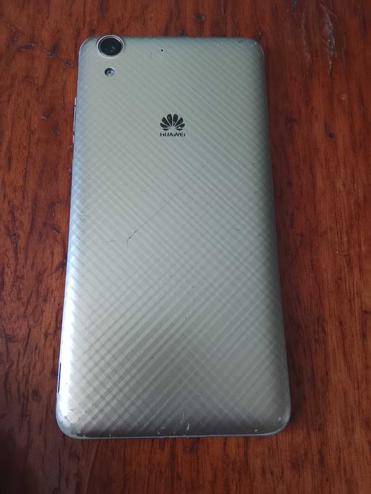 Продам телефон HUAWEI