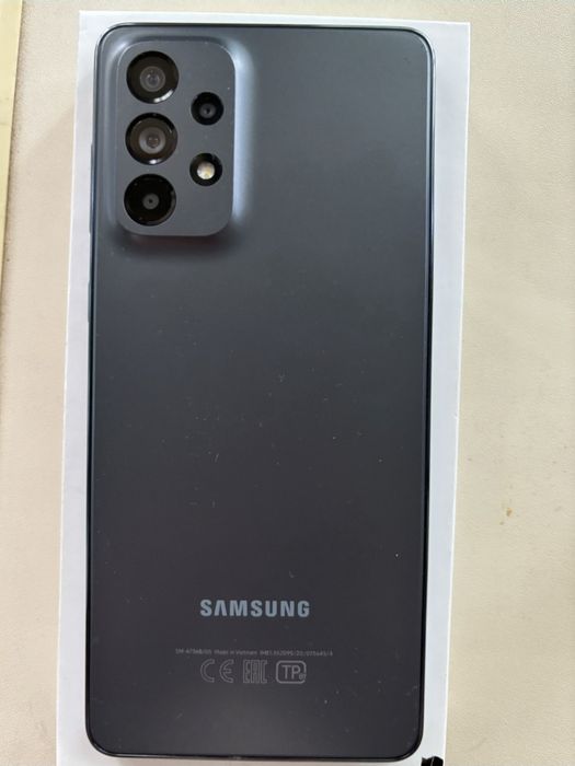 Samsung A73 продам