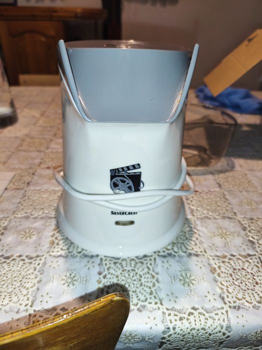 Машина за пуканки SilverCrest 1200W - като нова
