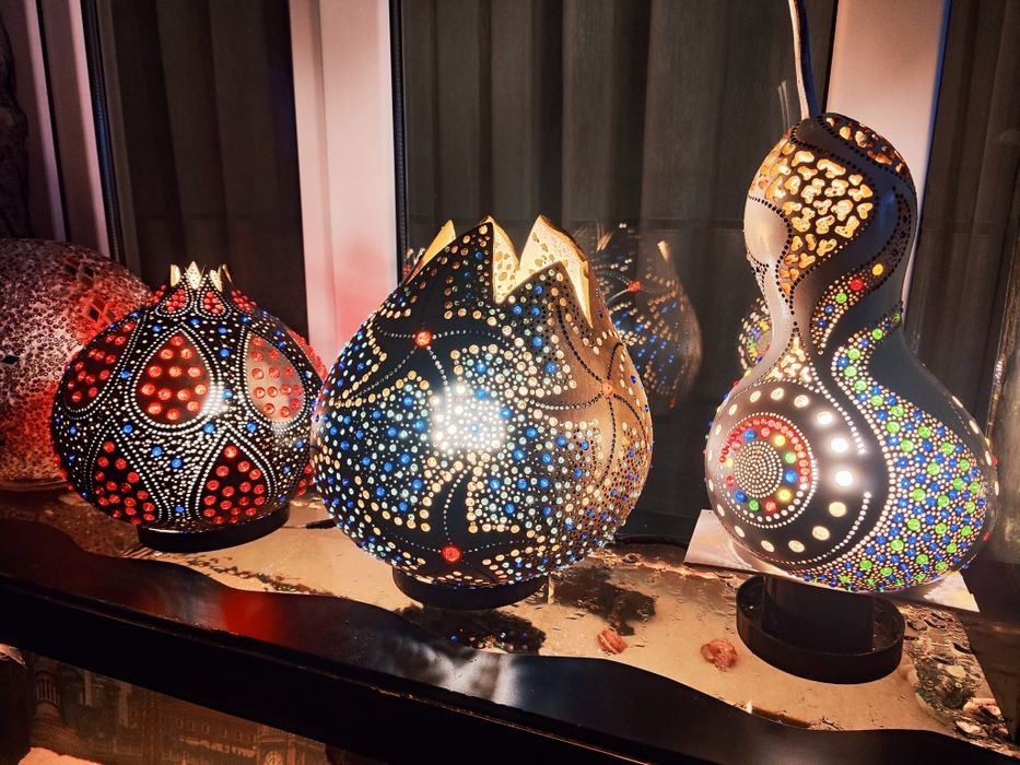 Светильники из декоративной тыквы