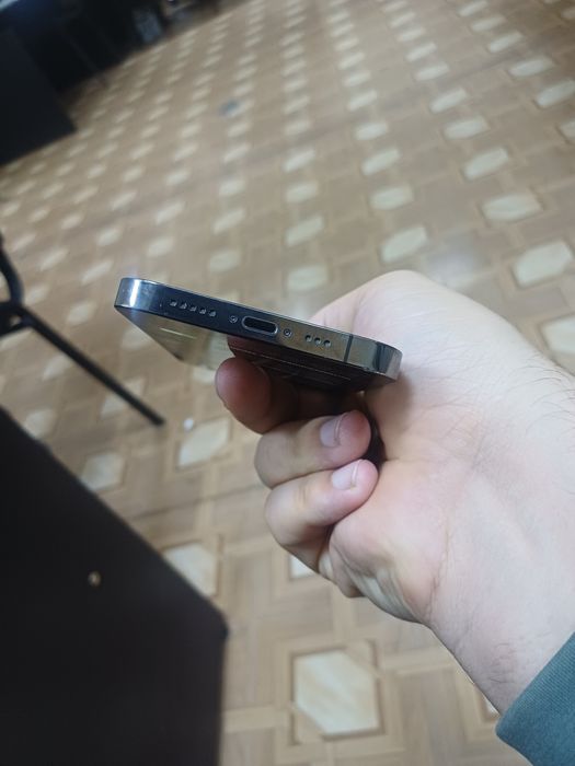 Iphone 12 pro 128 gb 77%