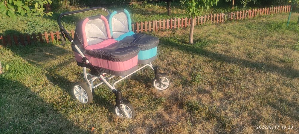 Количка за Близнаци- Комбинирана