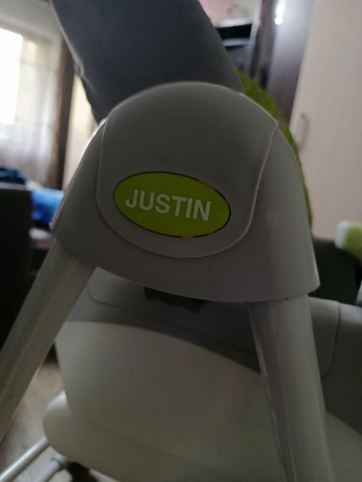 Продам стульчик для кормления