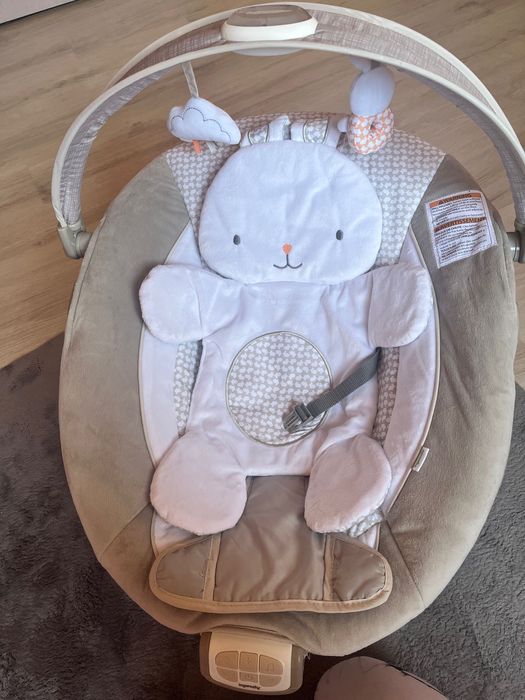 Бебешка люлка ( шезлонг)  зайче до 9кг.