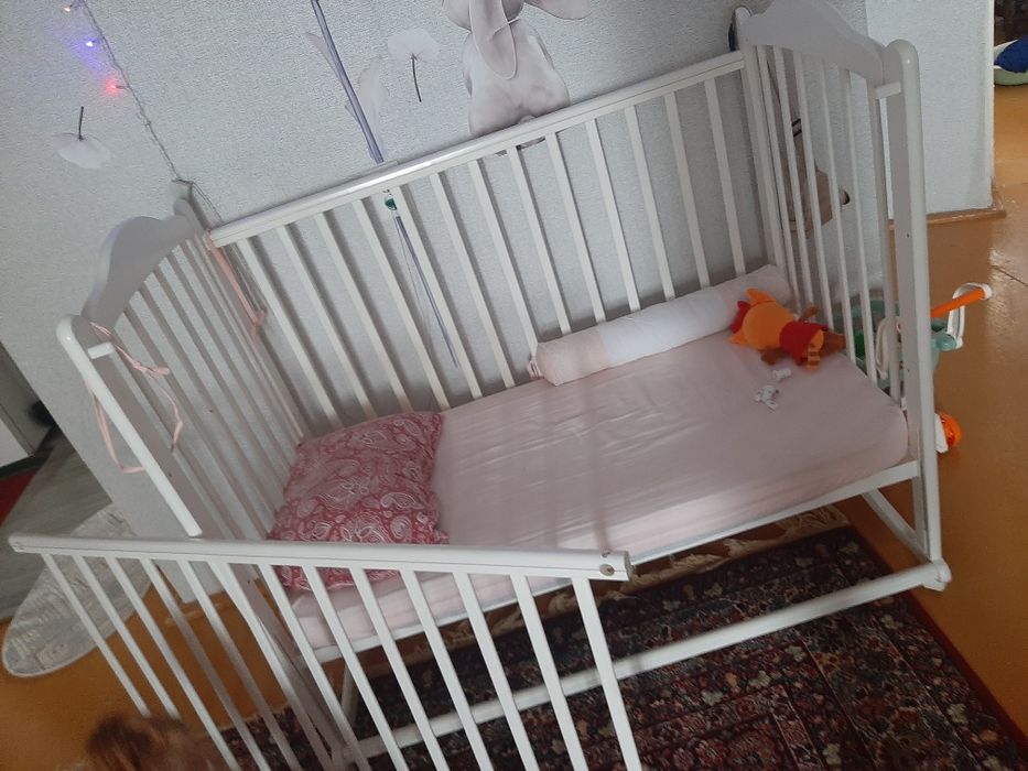 Продам детскую кровать