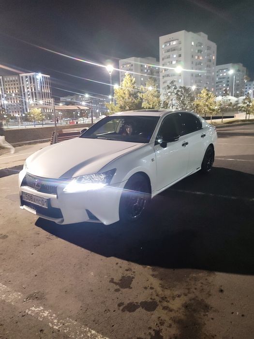 Продам Lexus GS 450h