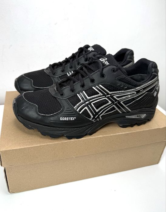Asics Gel-Trail Lahar Gore-Tex  (42) 26.5см. Маратонки
