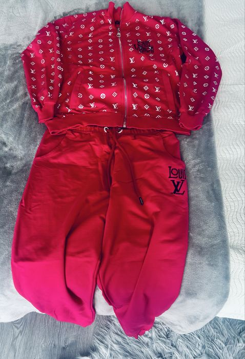 Домски Анцузи louis vuitton 22€